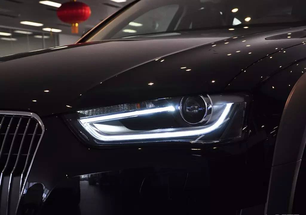 珂健·每日问答-20160613期细致点评捷豹XJL