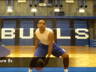 边跑边运球容易掉球怎么办,为什么跑着运球老掉球