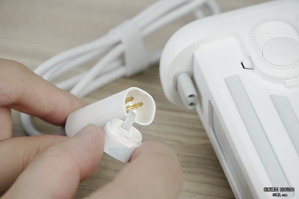 比大疆还好的无人机开箱,小米无人机4k版对比小米无人机