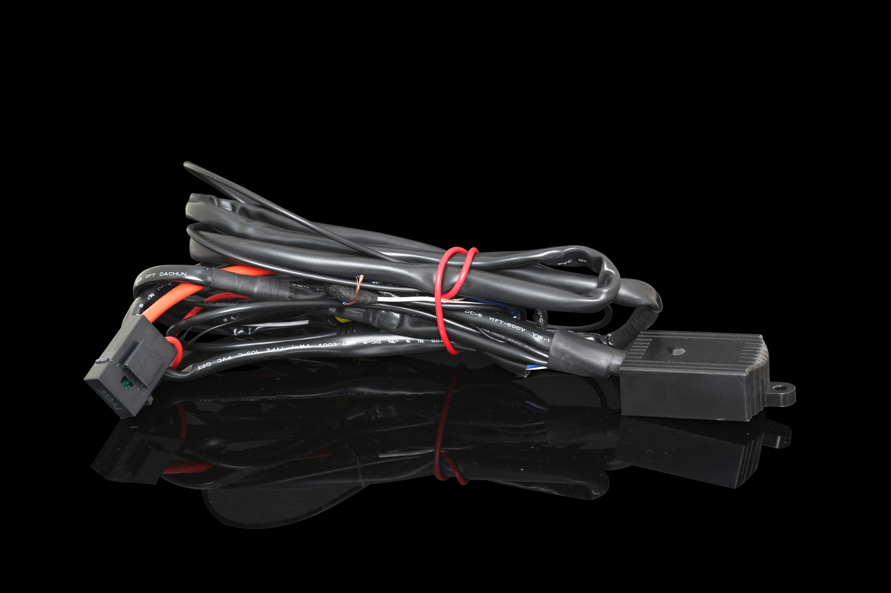 带透镜远近一体的卤素灯h4改led,带微型透镜的h4氙气灯可以用吗