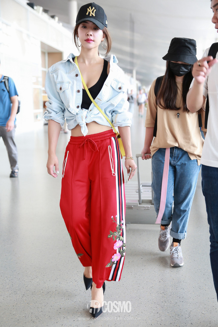 37岁进军街拍军团一点也不晚，因为她是蔡依林