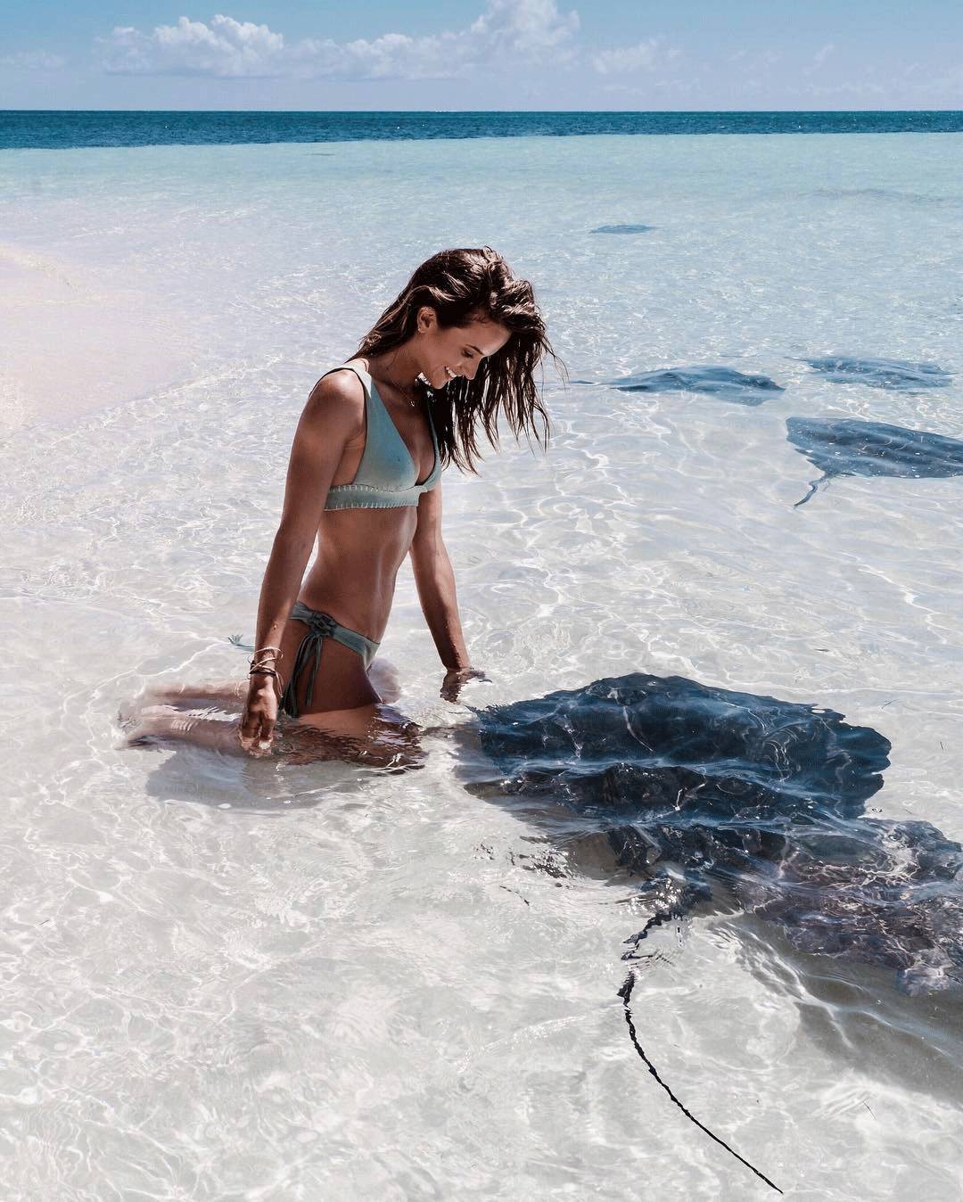 ins上这6位性感小姐姐好惨，狠狠露肉居然还是没火！