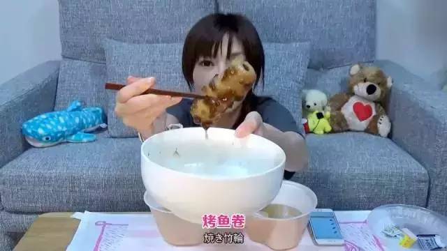 这么可爱的大胃王你见过么？