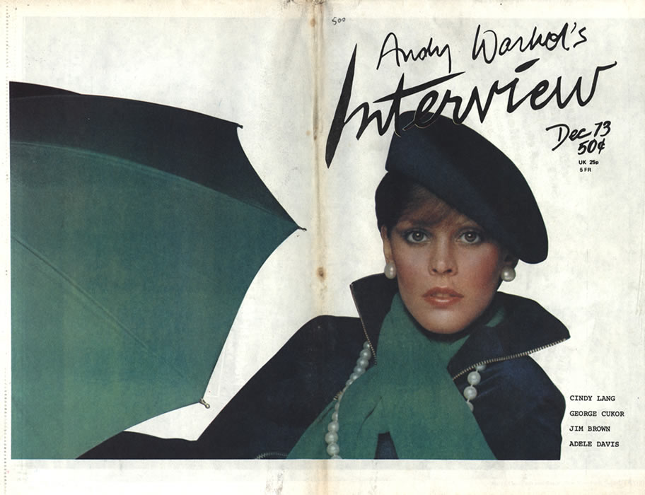 AndyWarhol创办的《Interview》正式停刊，它记录了半个世纪的时尚先锋和前卫精神