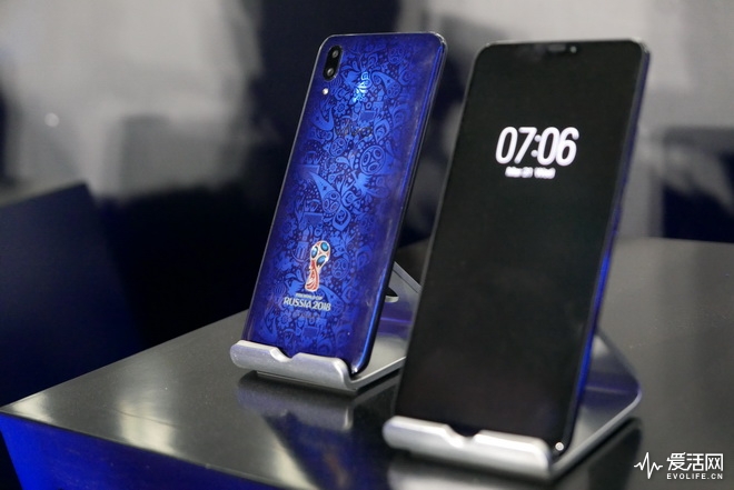 vivox21fifa开箱,vivox21fifa世界杯版红色