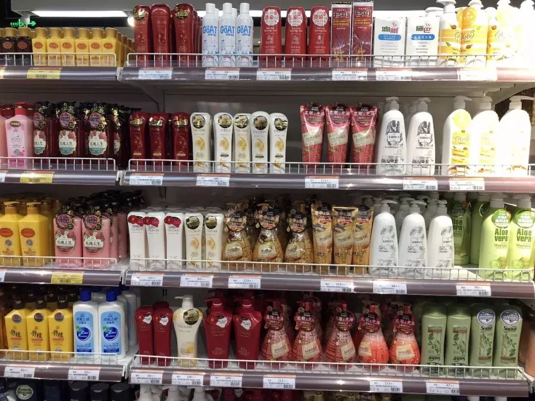 下调日用消费品进口关税受益股,日用消费品进口关税降价