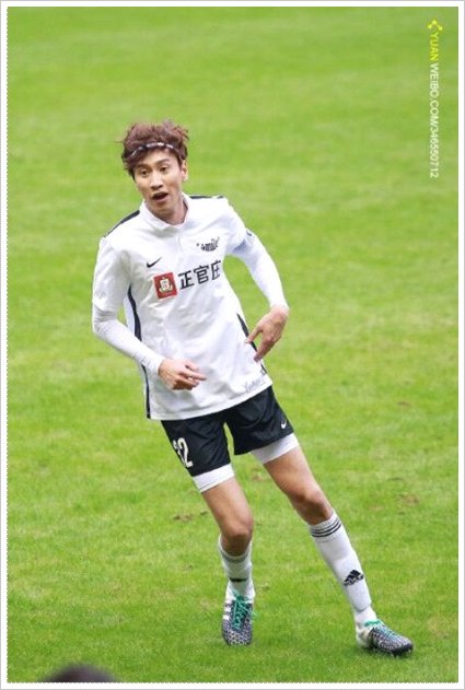 runningman上海足球比赛发布会,runningman偶像体育运动会