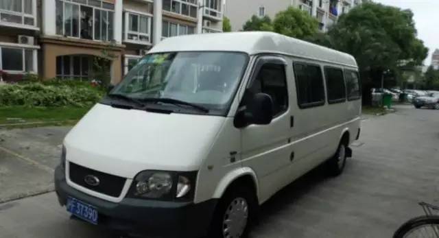 开车驾照与准驾车型不符怎么扣分,准驾不符的驾照类型