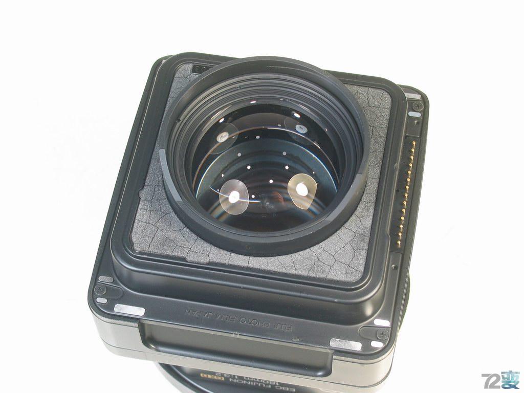 如何选购行车记录仪后视摄像头,如何选购行车记录仪呢