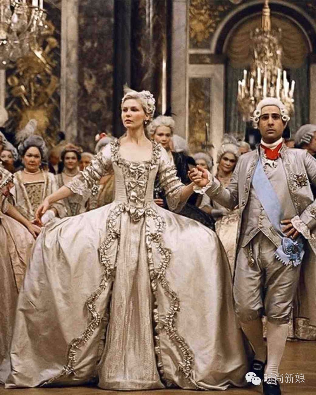 回顾一下20多年前穿婚纱的造型,婚纱电影中最经典的6款婚纱