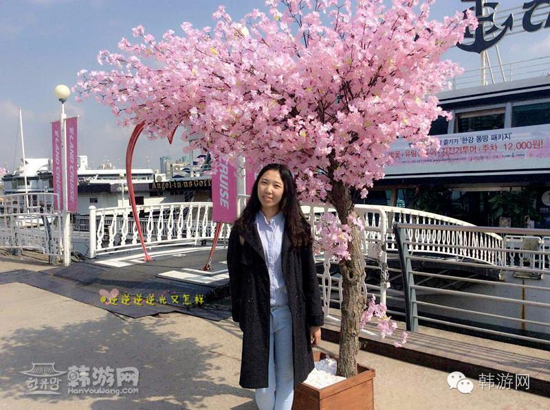 闺蜜两个去超市买零食吃,闺蜜两人闯天下