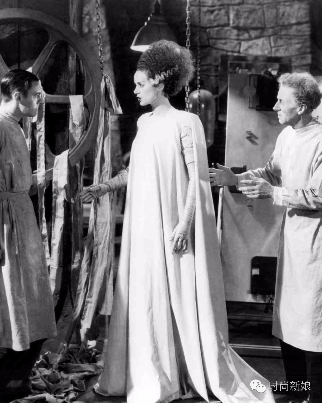 回顾一下20多年前穿婚纱的造型,婚纱电影中最经典的6款婚纱