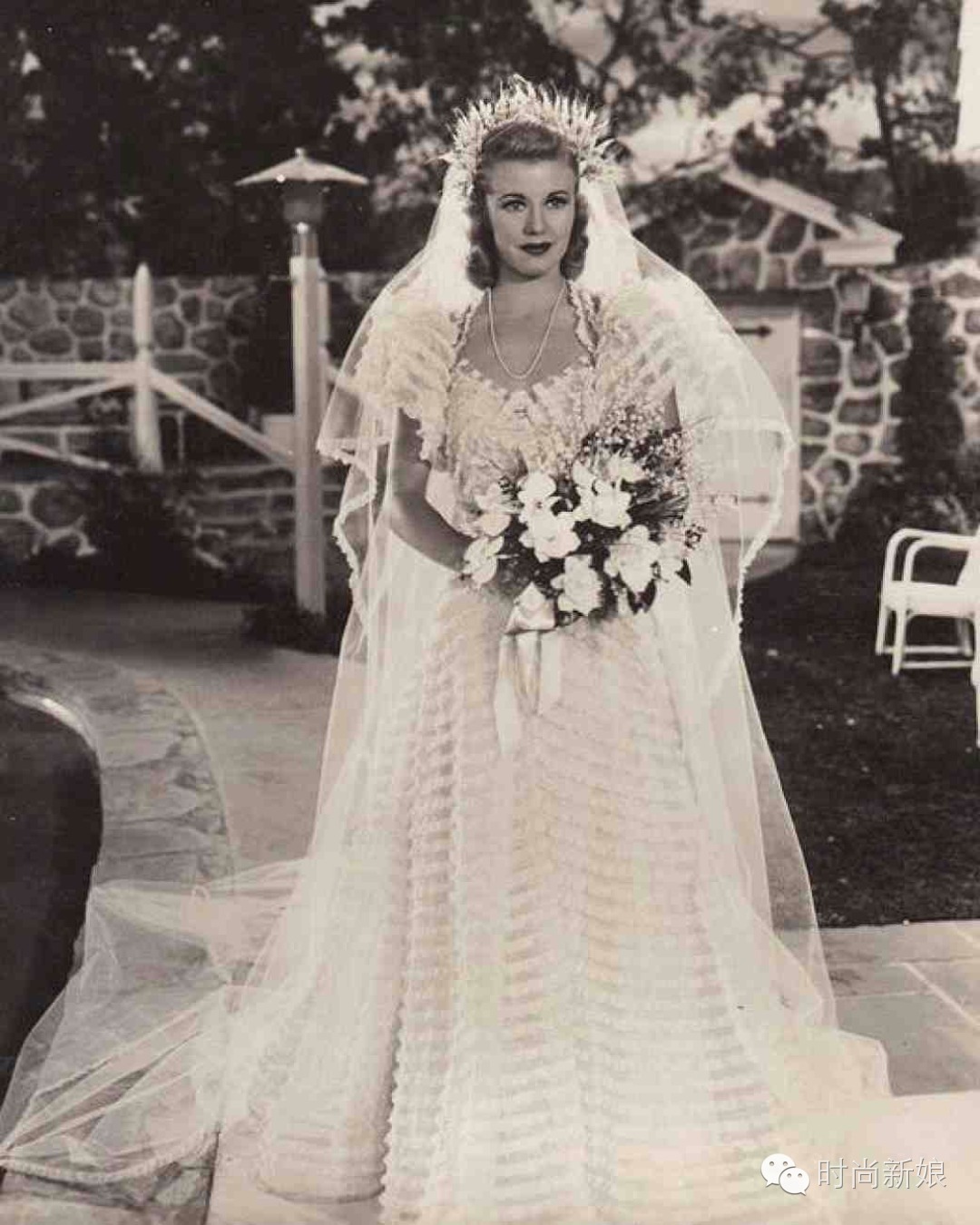 回顾一下20多年前穿婚纱的造型,婚纱电影中最经典的6款婚纱