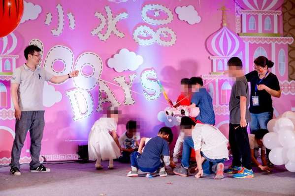 百日宴创意图片,卡通百日宴模板