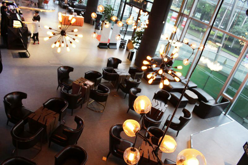 喝一杯几十块钱的咖啡就高人一等,喝一杯咖啡让你精神百倍