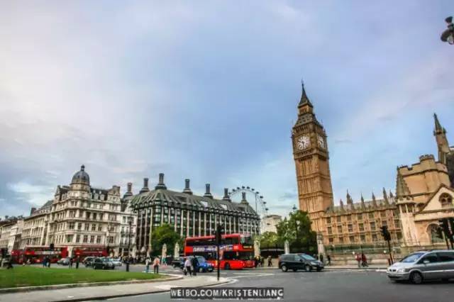 小编写完这条微信就请假去英国了，老板，这是我离英国最近的时刻