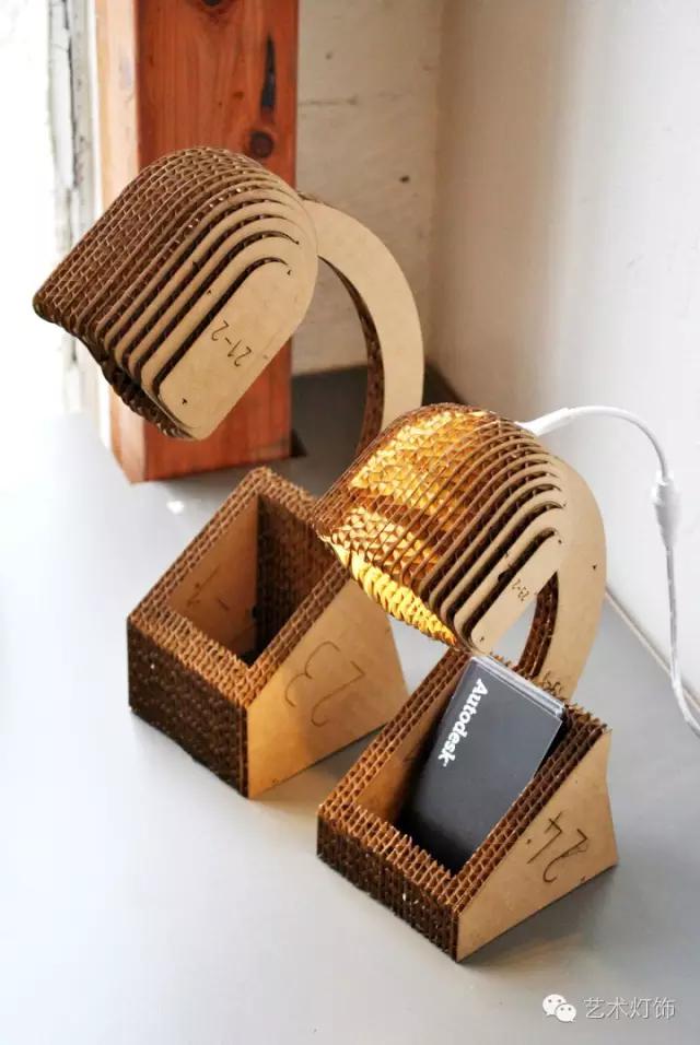瓦楞纸灯饰手工教程,瓦楞纸灯饰包装