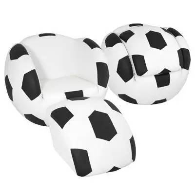 我和足球哪个分量更重？别闹了，当然是你重咯~