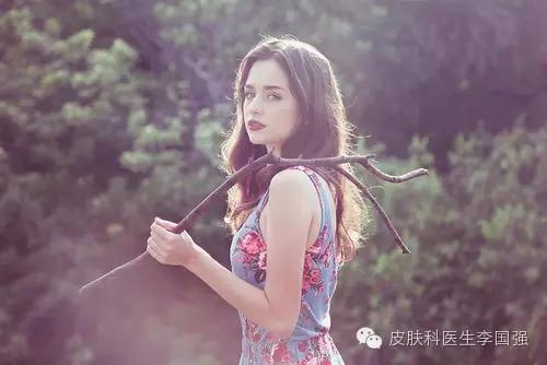 你不是冯小刚,并不能不重视!