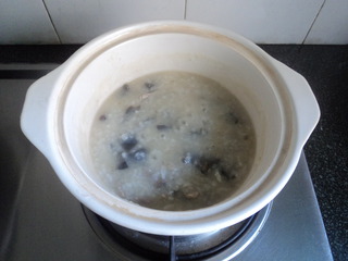 快！拿个大点的盆子，接住我的口水！