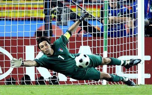 布冯和他的意大利，留给我们的不仅是传奇，更是青春挽歌！