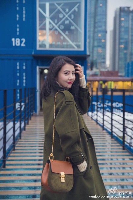 她的衣品,她的发型穿搭才是流行范本