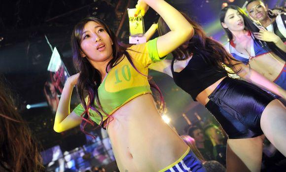 女生如何陪男朋友玩好FIFA15？