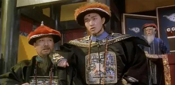 警匪较量周星驰,周星驰电影里的香港警匪片