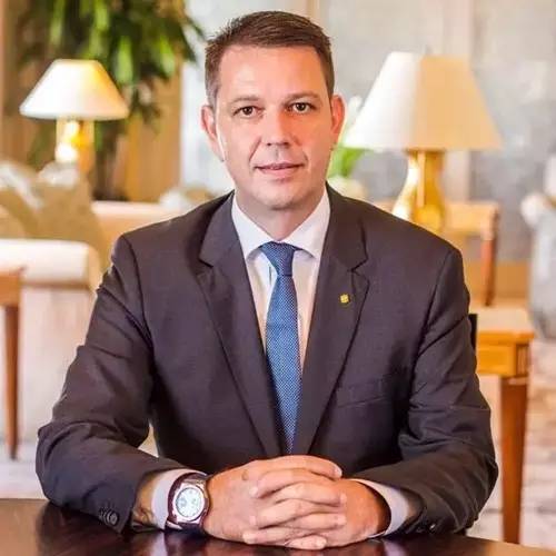 三亚海棠湾康莱德希尔顿逸林酒店,重庆康莱德酒店希尔顿逸林酒店