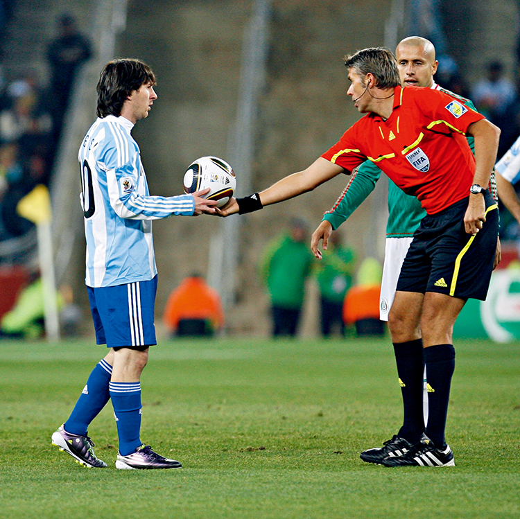 世界杯镜头对准梅西,世界杯镜头