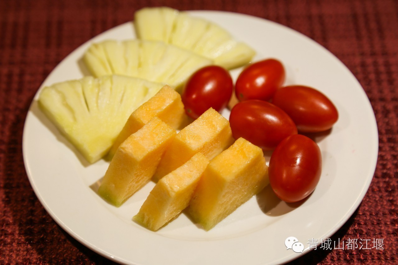 恍惚来到《好先生》中的“灰鲸”！在这家BIG满满的店，会不会