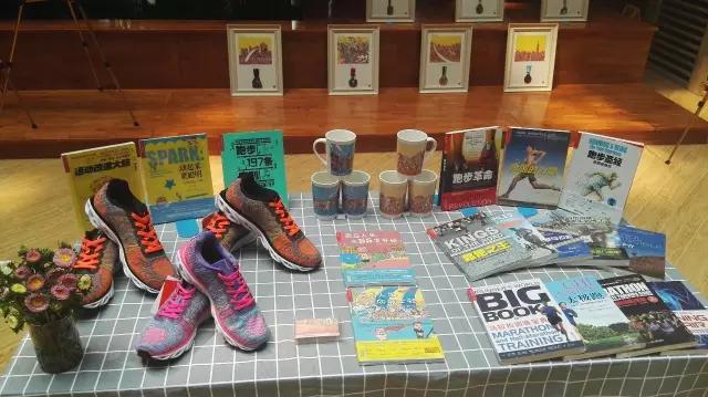 奖牌奖杯怎么摆放好看,奖牌怎么摆放地上才显逼格