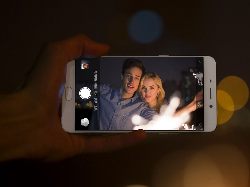 暗光自拍,暗灯光自拍