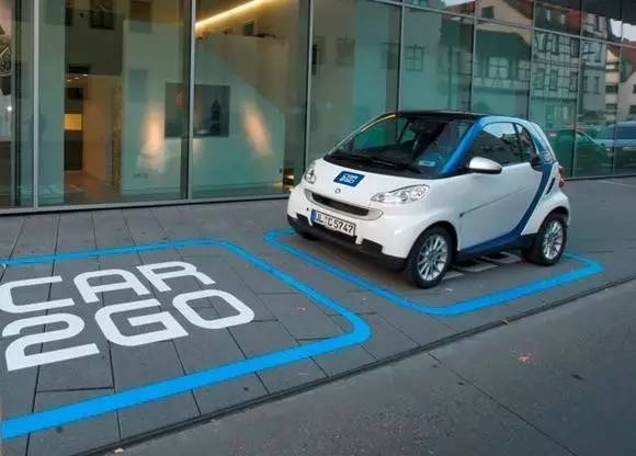 租辆smart去上班，价格竟然比滴滴还便宜