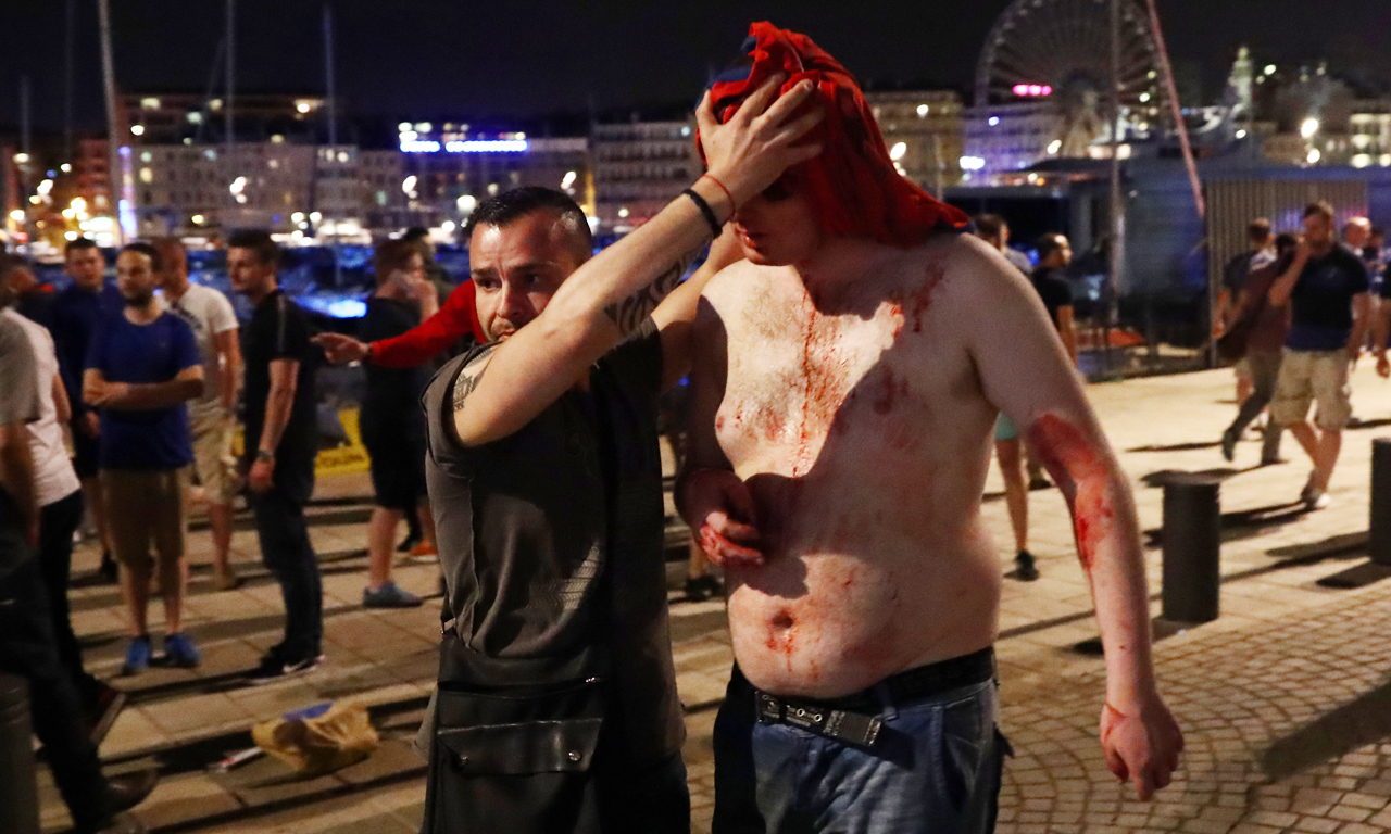 足球流氓纪录片,足球流氓犯下的恶行