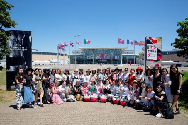 华丽内衣展,朵女郎发布会