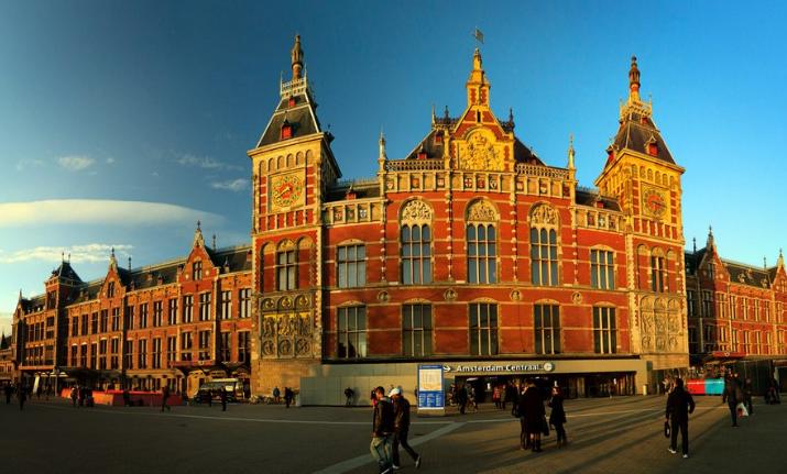 那一夜，我差点冻死在荷兰的火车站