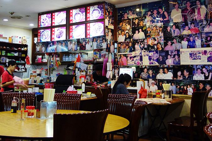 新加坡深夜美食街边小吃,新加坡米其林推荐小吃