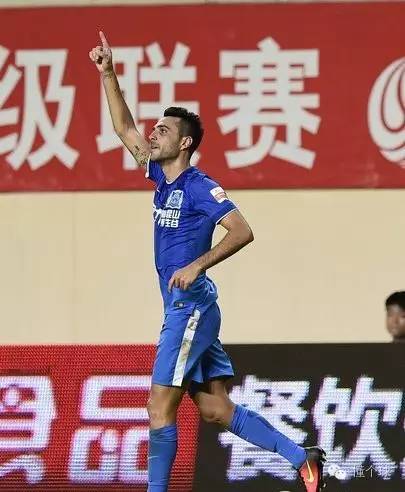 原来我们的扎球王还是文武双全的存在！