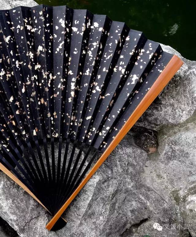 桃花坞里桃花扇--记苏扇制扇大师徐家东