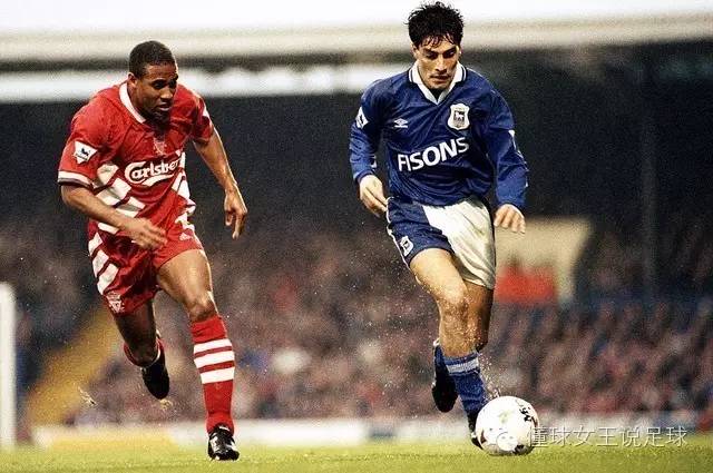 登巴巴凌空斩曼联,登巴巴打杰拉德