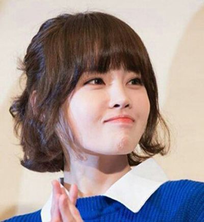 额头窄下巴宽的女人适合剪短发吗,额头宽和颧骨高怎么剪短发好看