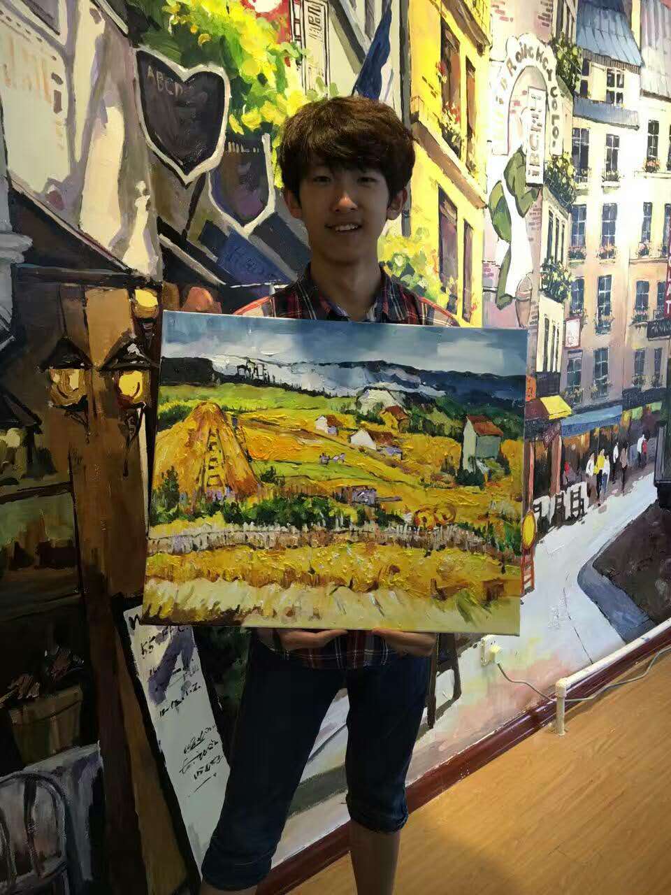 在青蓝树培养艺术“细菌”