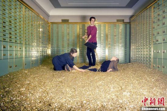 土豪开豪车挂1亿车牌,土豪太任性完整视频