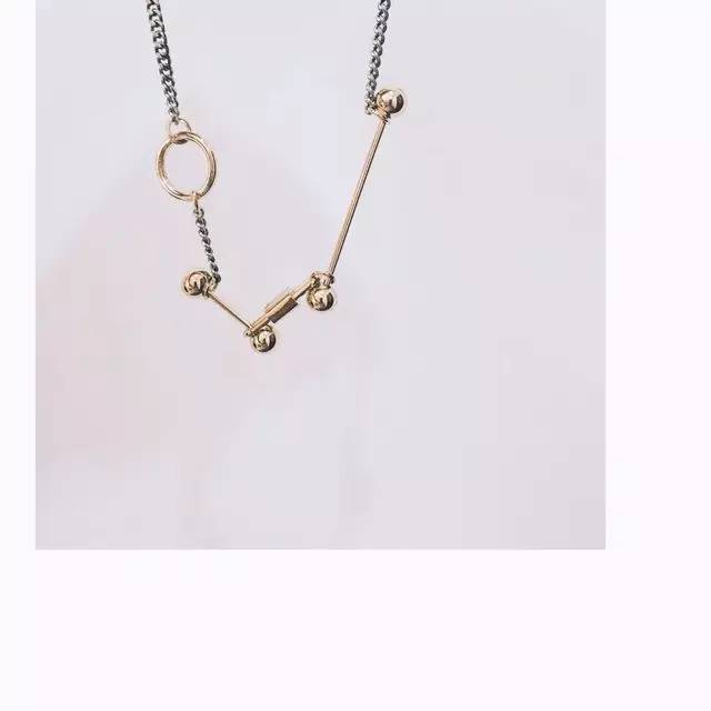 项链女款高级感轻奢小众百搭配饰,男生戒指配饰推荐小众高级款