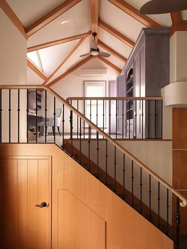 小户型轻奢风套内67平方三房两卫,繁华都市中的一处静谧