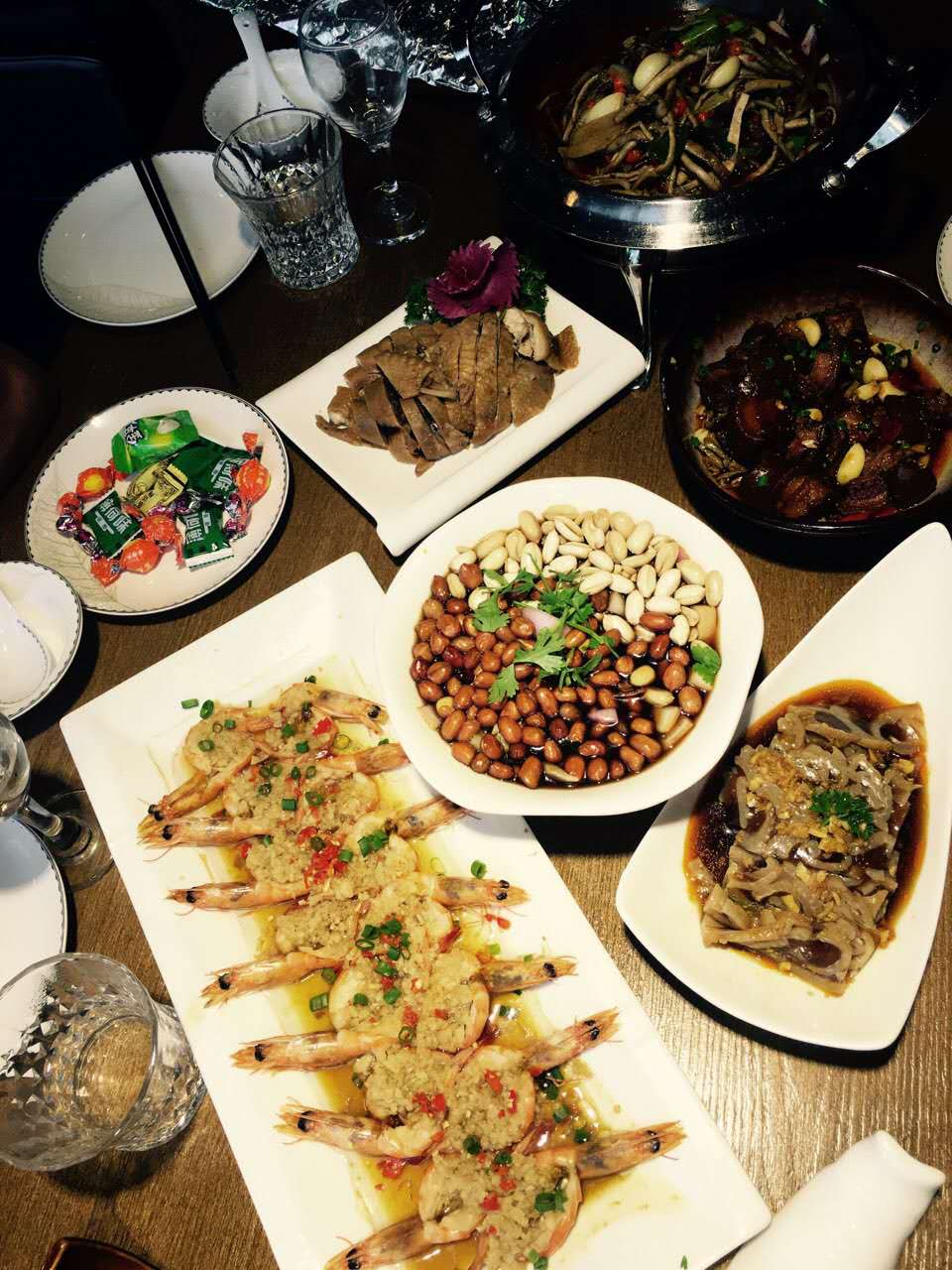 现代女子的美有多种，洛阳的她却是精致的懒！