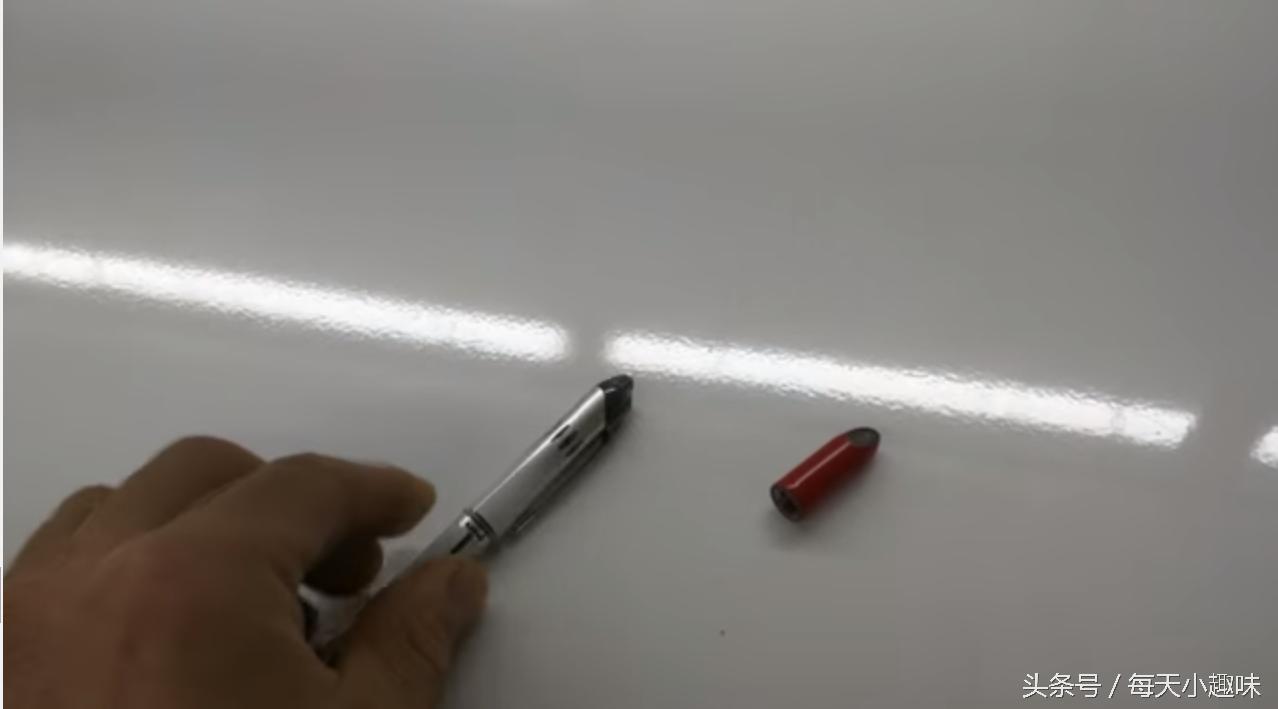 磁铁悬浮车怎么做,最简单的磁铁小火车