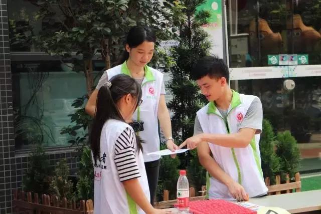 海珠|寻回老时光，再来体验一把摇着蒲扇看露天电影的滋味吧