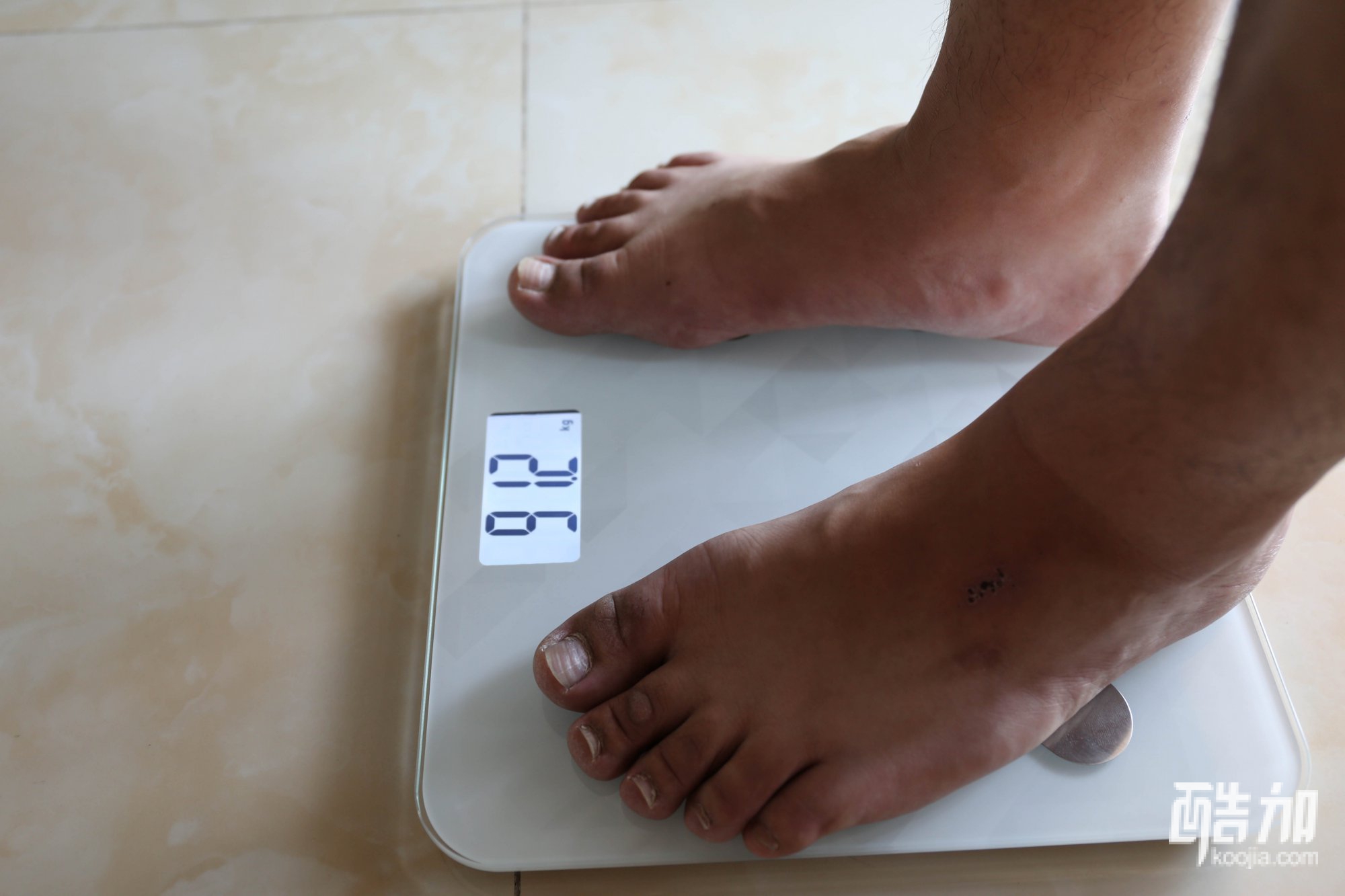 你脚下的健康小管家——香山智能体脂秤